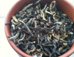 manfaat white tea